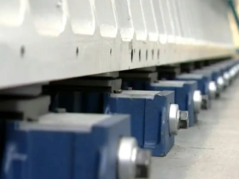 Nivellement de précision : Banc de Machine-Outil - Spinelli